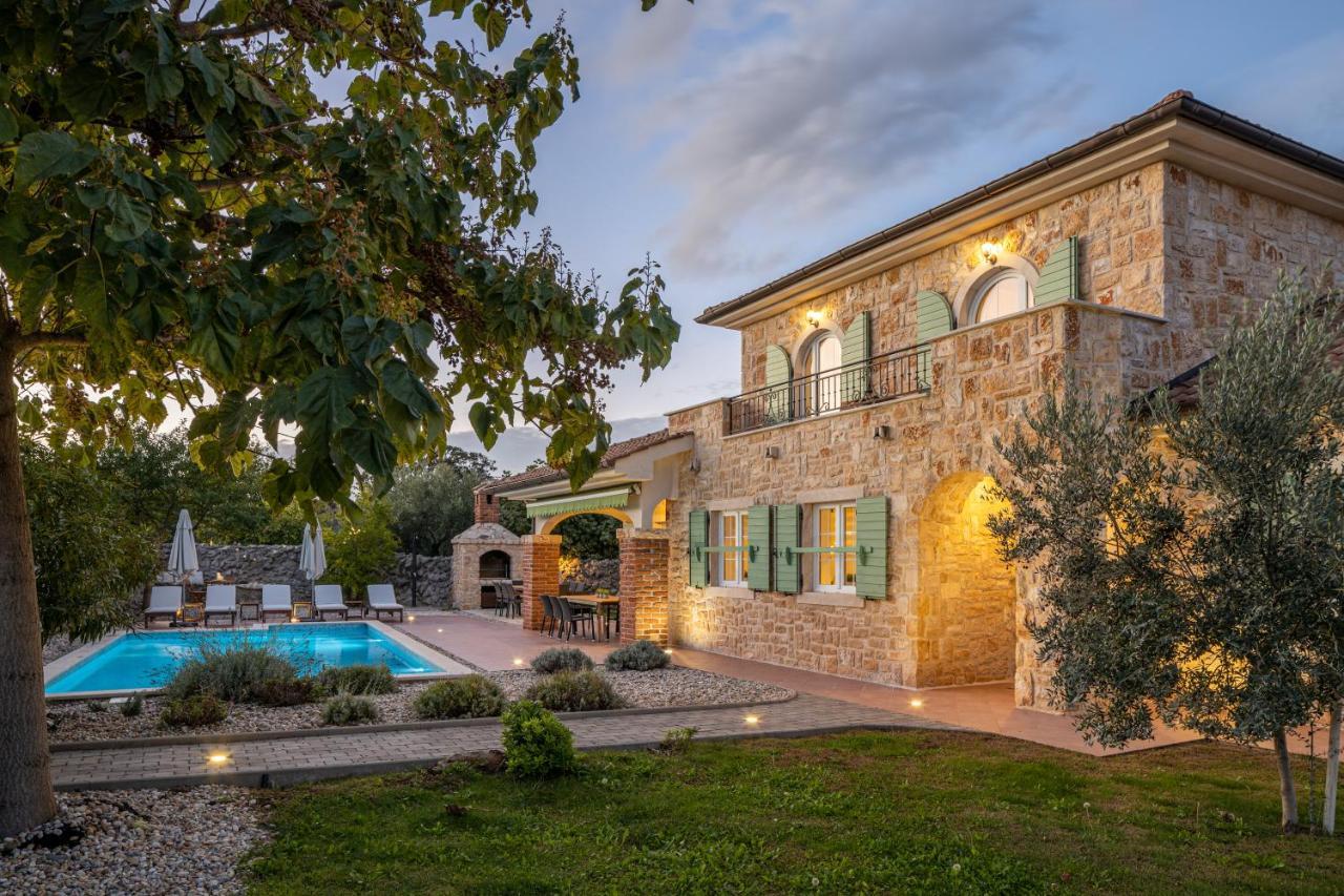 Villa Perla Vrh  Exterior photo